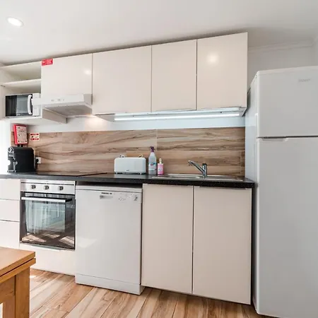 Casa Do Bairro By Cosycasa بيت للعطل بينيش