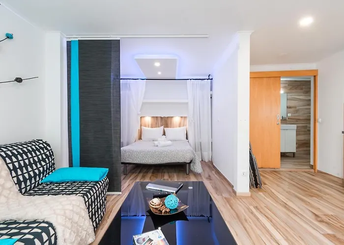 Casa Do Bairro By Cosycasa Пениши